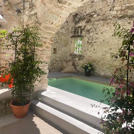 Gasthof La Fugue, Demeure Historique Proche De Uzes,nimes,cevennes Brignon