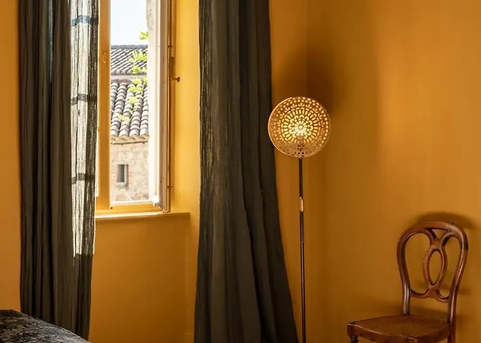 La Fugue, Demeure Historique Proche De Uzes,nimes,cevennes Vendégház